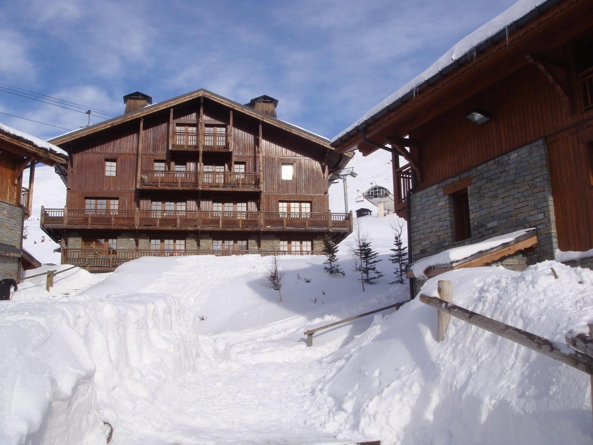 CGH Résidences&Spas les Chalets du Soleil Authentiques Saint-Martin-de-Belleville Esterno foto